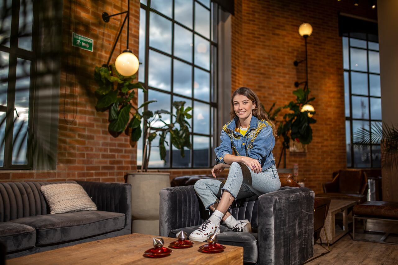 NATALIA JIMENEZ
LULO BANK
FOTO: ESTEBAN VEGA LA-ROTTA
BOGOTÁ
10 DE NOVIEMBRE 2023