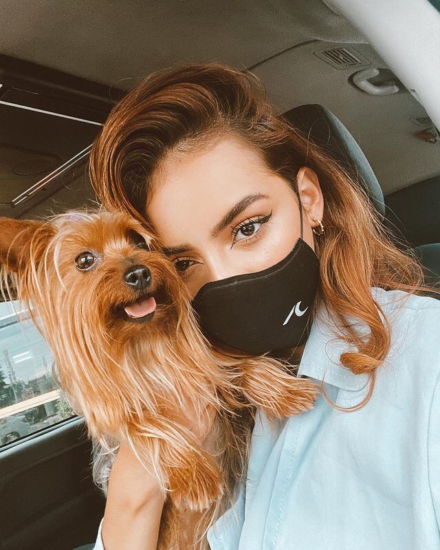 Majo Vargas y su mascota