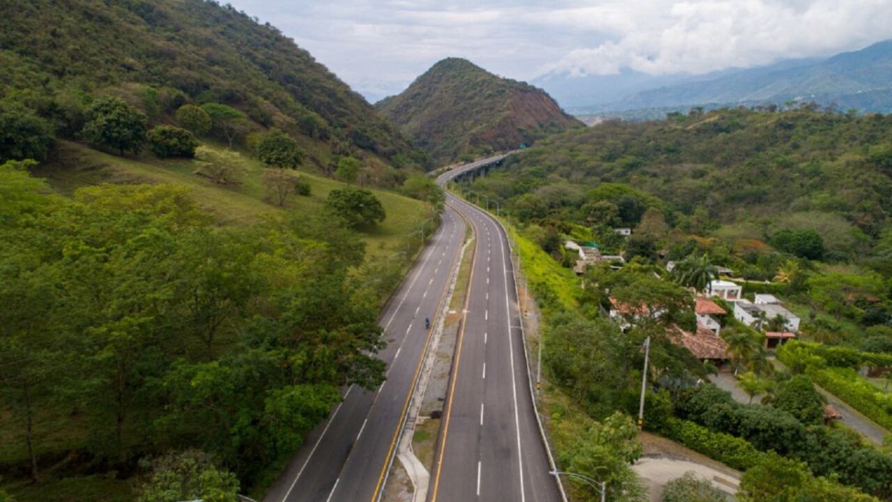 En la vía Medellín - Urabá, a la altura del municipio de Frontino, ocurrió el deslizamiento. (Imagen de referencia)