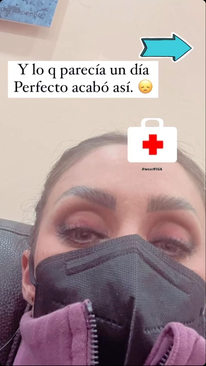 La actriz reveló que sufrió un accidente en su oído.