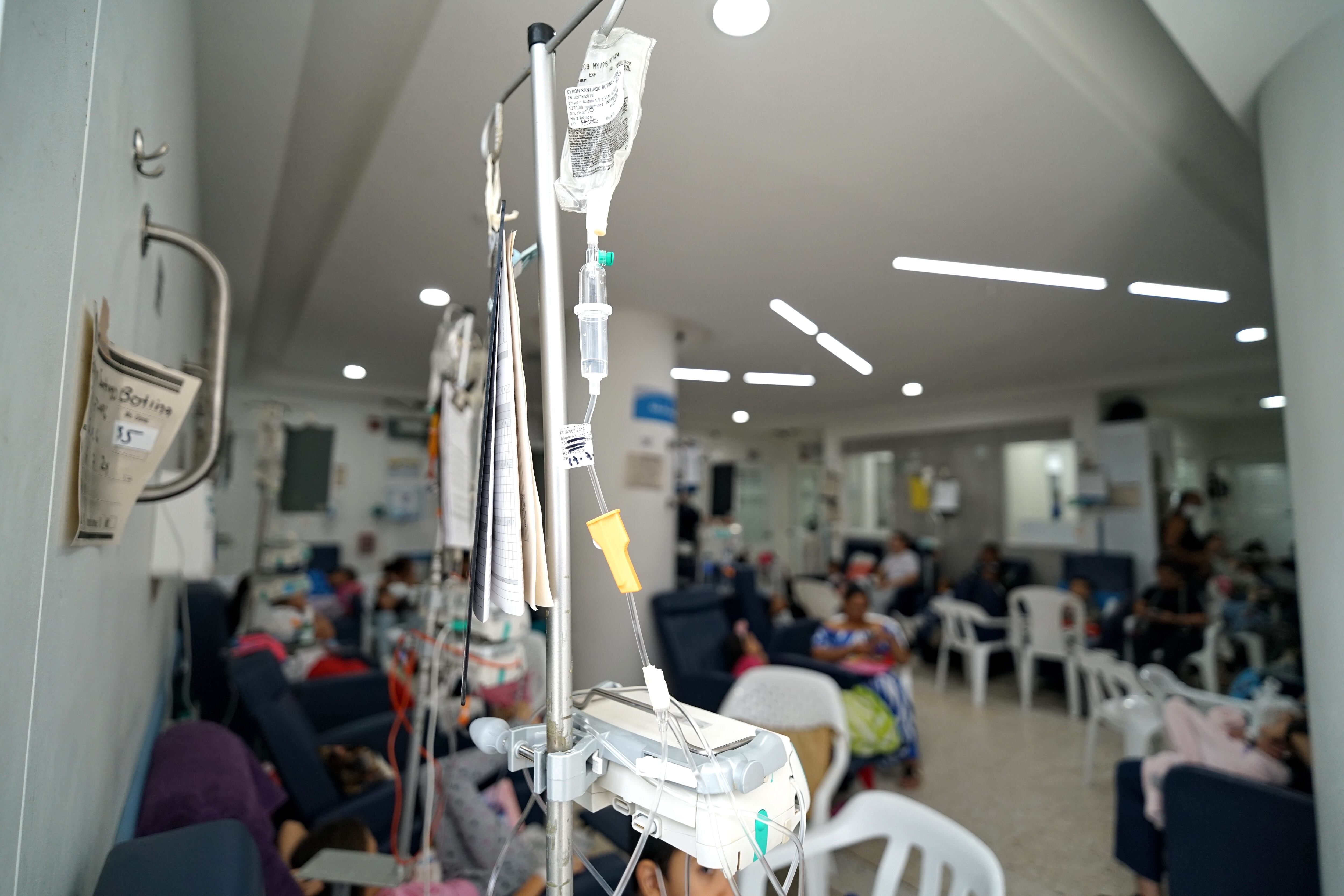 La Fundación Clínica Infantil Club Noel, clínica infantil privada sin ánimo de lucro, tienen una ocupación exagerada del servicio de urgencias (250%), generando cierres ocasionales de servicio