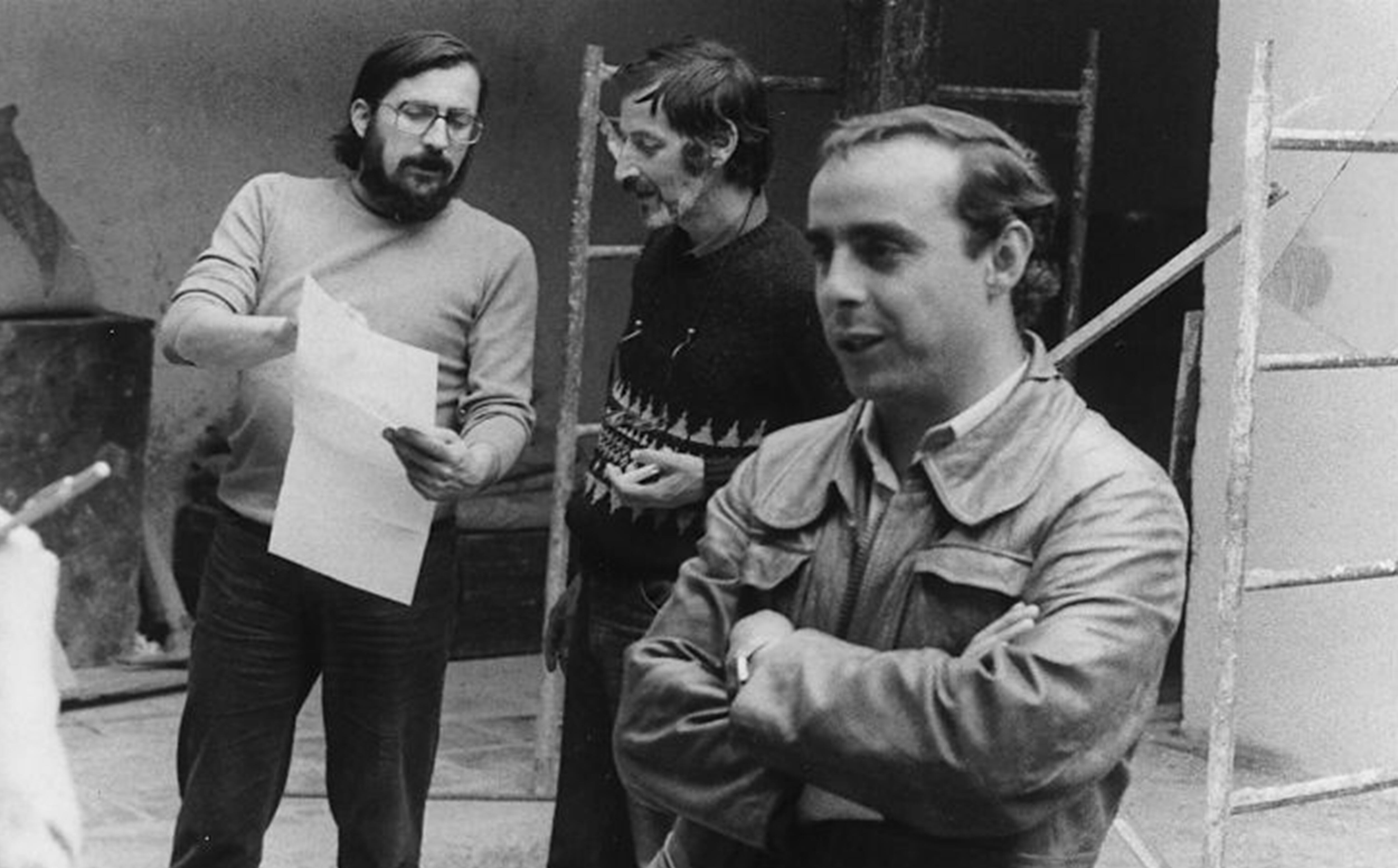 Jorge Plata, Germán Moure y Ricardo Camacho, en la construcción de la sede Centro (1980).