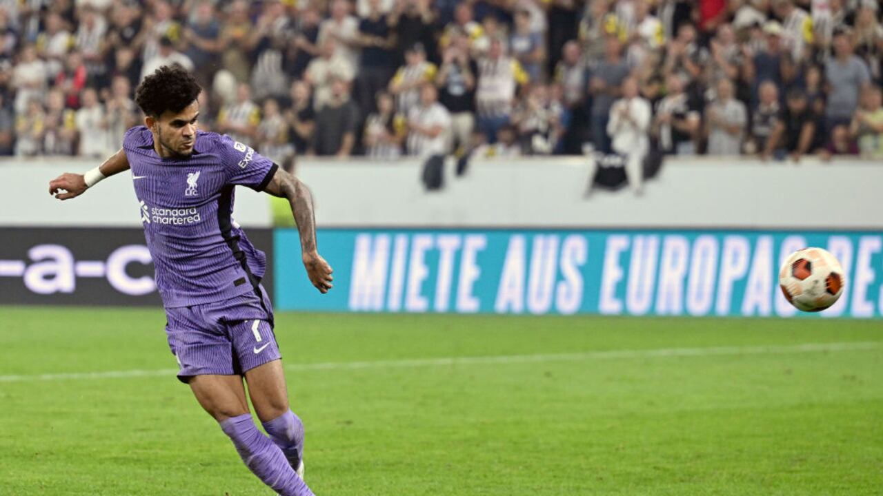 Luis Díaz marcó el segundo tanto para el Liverpool en Europa League.