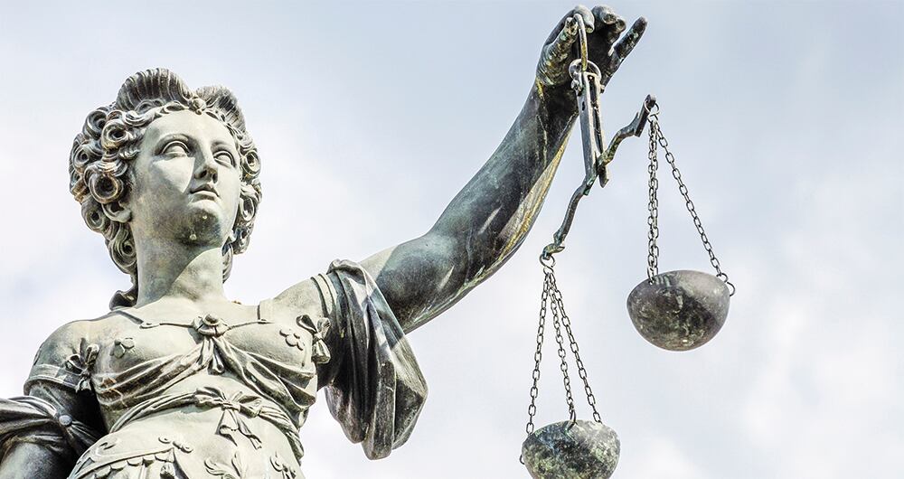 La caída en los ingresos previstos por litigios, que inicialmente sumaban 15 billones de pesos, para Luis Carlos Reyes realmente no fueron dificultades en recaudo, sino imposibilidades jurídicas. 