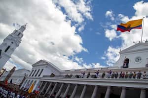 na persona fallecida en el Centro Histórico de Quito, específicamente en la casa presidencial, fue reportada la madrugada de este miércoles 13 de septiembre de 2023. En el sitio del suceso estuvieron miembros de las Fuerzas Armadas y de la Policía Nacional.(Photo by Rafael Rodriguez/NurPhoto via Getty Images)