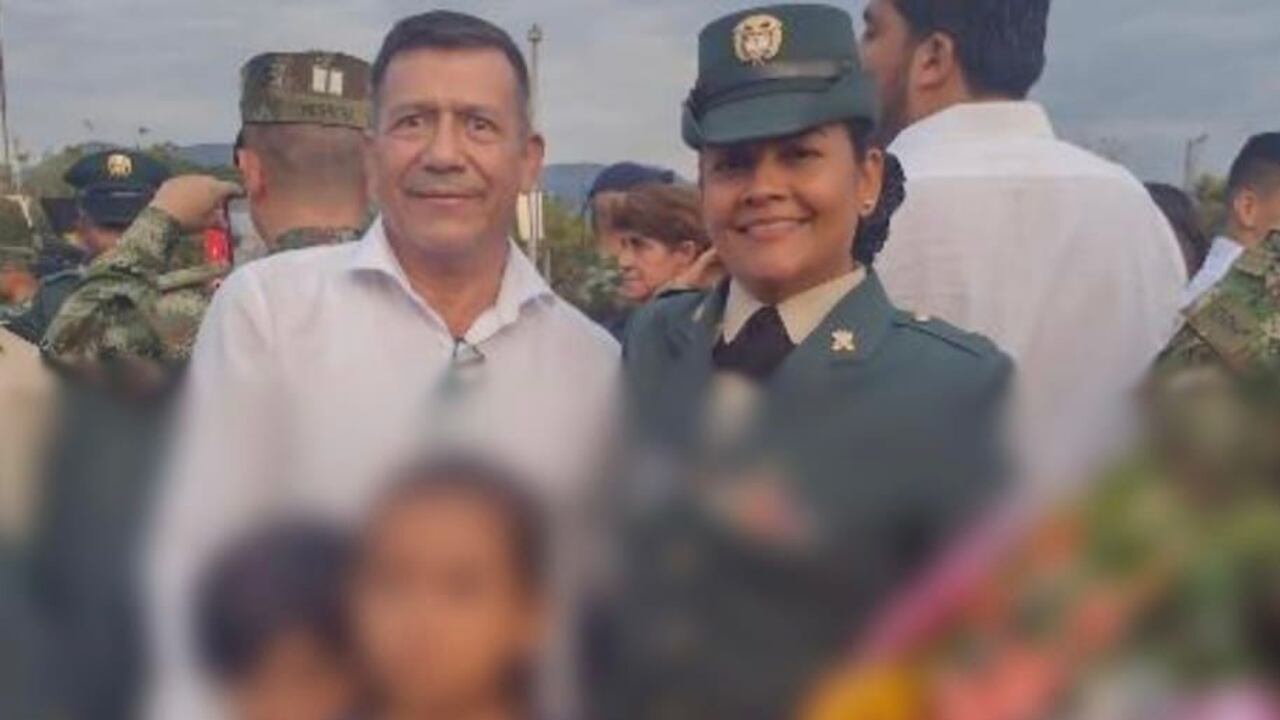 Sargento Ghislaine Karina Ramírez, secuestrada por el Ejército de Liberación Nacional (ELN) en Arauca, 
junto a sus dos hijos y a su padre. Suministrada por Gerardo Ramírez, Ejército Nacional.
