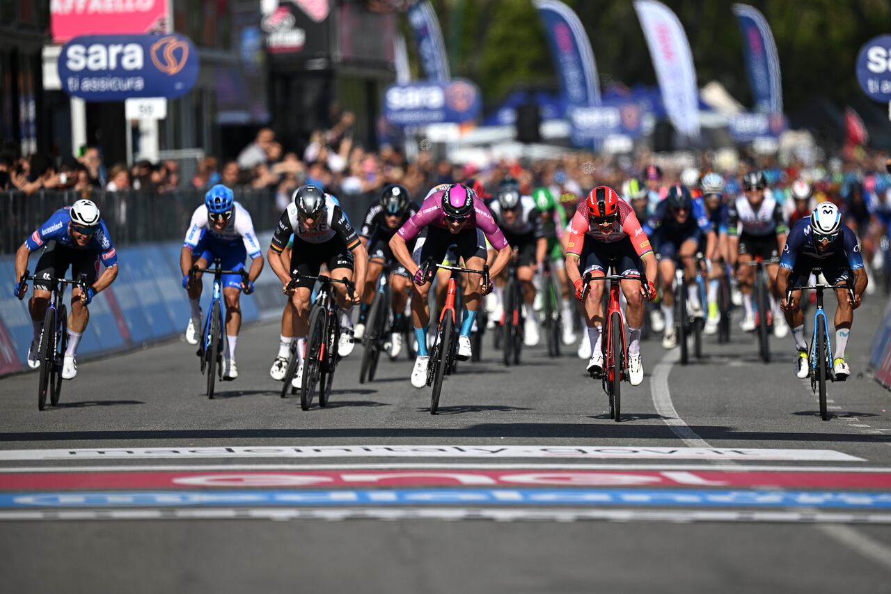 NAPLES, ITALY - MAY 11: (L-R) Kaden Groves of Australia and Team Alpecin-Deceuninck, Pascal Ackermann of Germany and UAE Team Emirates, Jonathan Milan of Italy and Team Bahrain - Victorious - Purple Points Jersey, Mads Pedersen of Denmark and Team Trek - Segafredo and Fernando Gaviria of Colombia and Movistar Team sprint at finish line during the 106th Giro d'Italia 2023, Stage 6 a 162km stage from Naples to Naples / #UCIWT / on May 11, 2023 in Naples, Italy. (Photo by Stuart Franklin/Getty Images,)