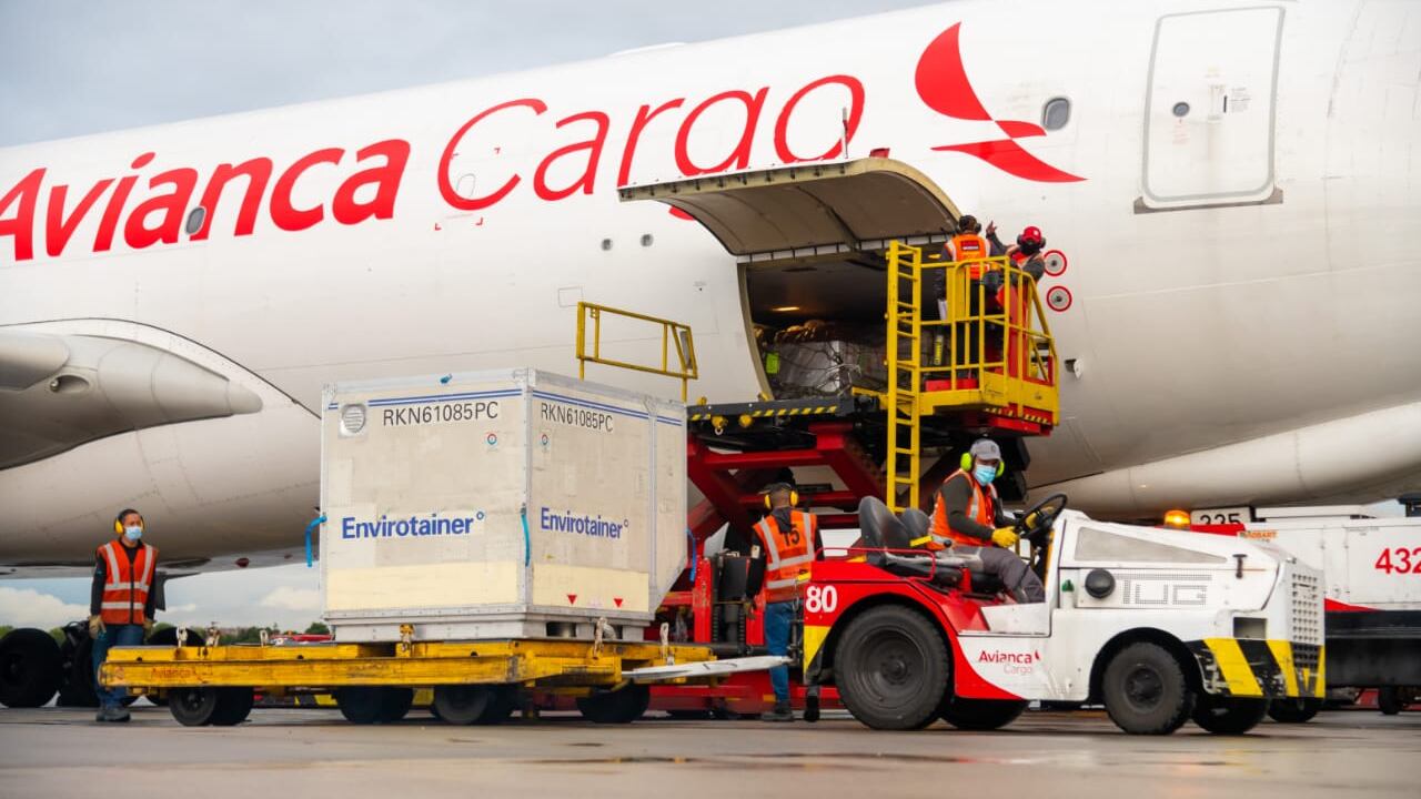 Lote de vacunas Astrazeneca que llegaron a Colombia el domingo 113 de junio