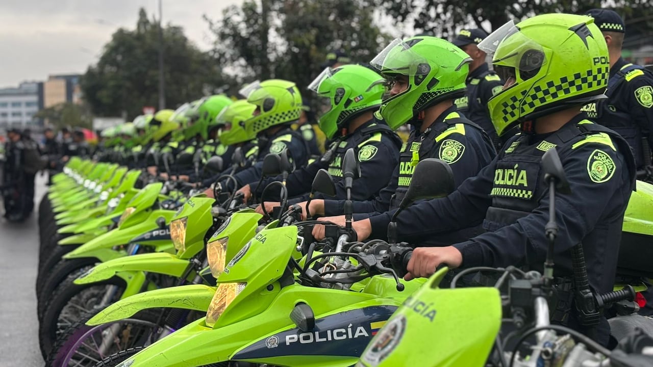 Policía Amor y Amistad