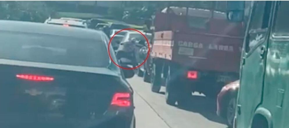 El atentado quedó registrado en video.