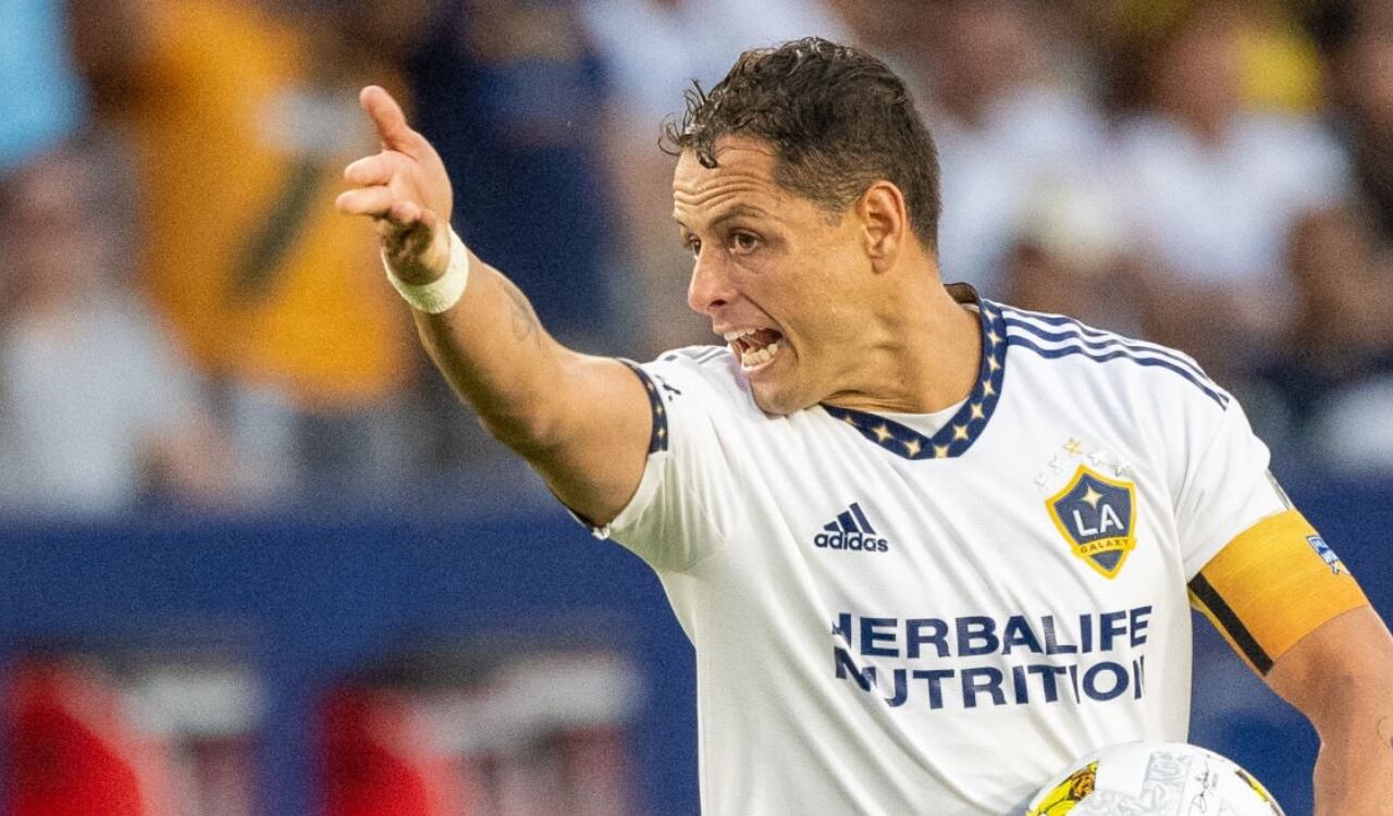 El histórico goleador de la selección de México, Chicharito Hernández, apoya al 'tri'