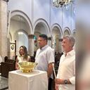 El exfutbolista se declaró 'renovado' tras haber recibido el sacramento.