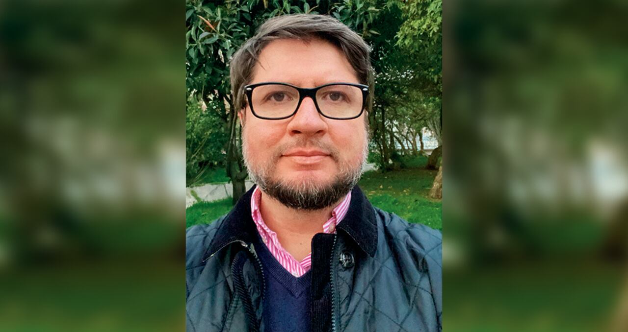 Carlos A. PrietoAbogado y catedrático