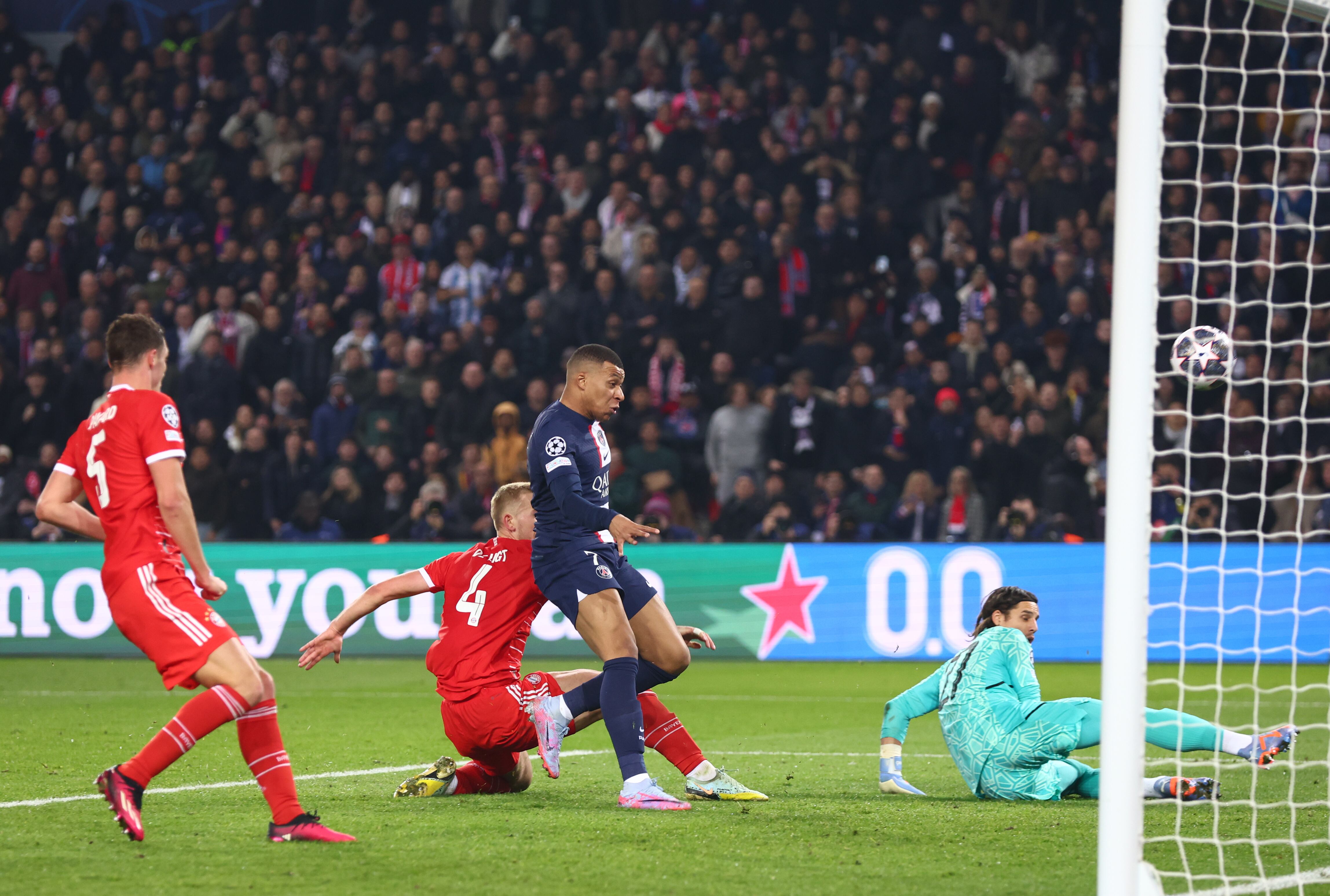 Kylian Mbappe entró para el segundo tiempo y fue desequilibrante para el PSG.