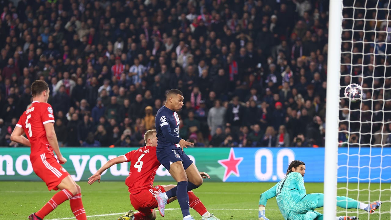 Kylian Mbappe entró para el segundo tiempo y fue desequilibrante para el PSG.