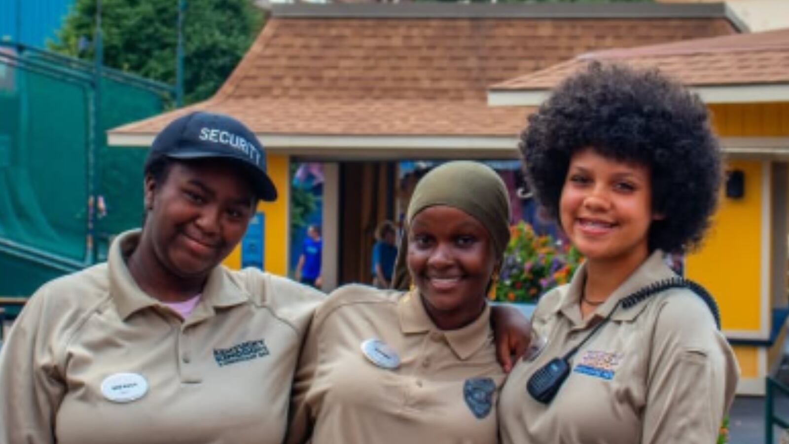 La amabilidad del personal junto con el ambiente familiar hacen de este lugar un sitio maravilloso para divertirse