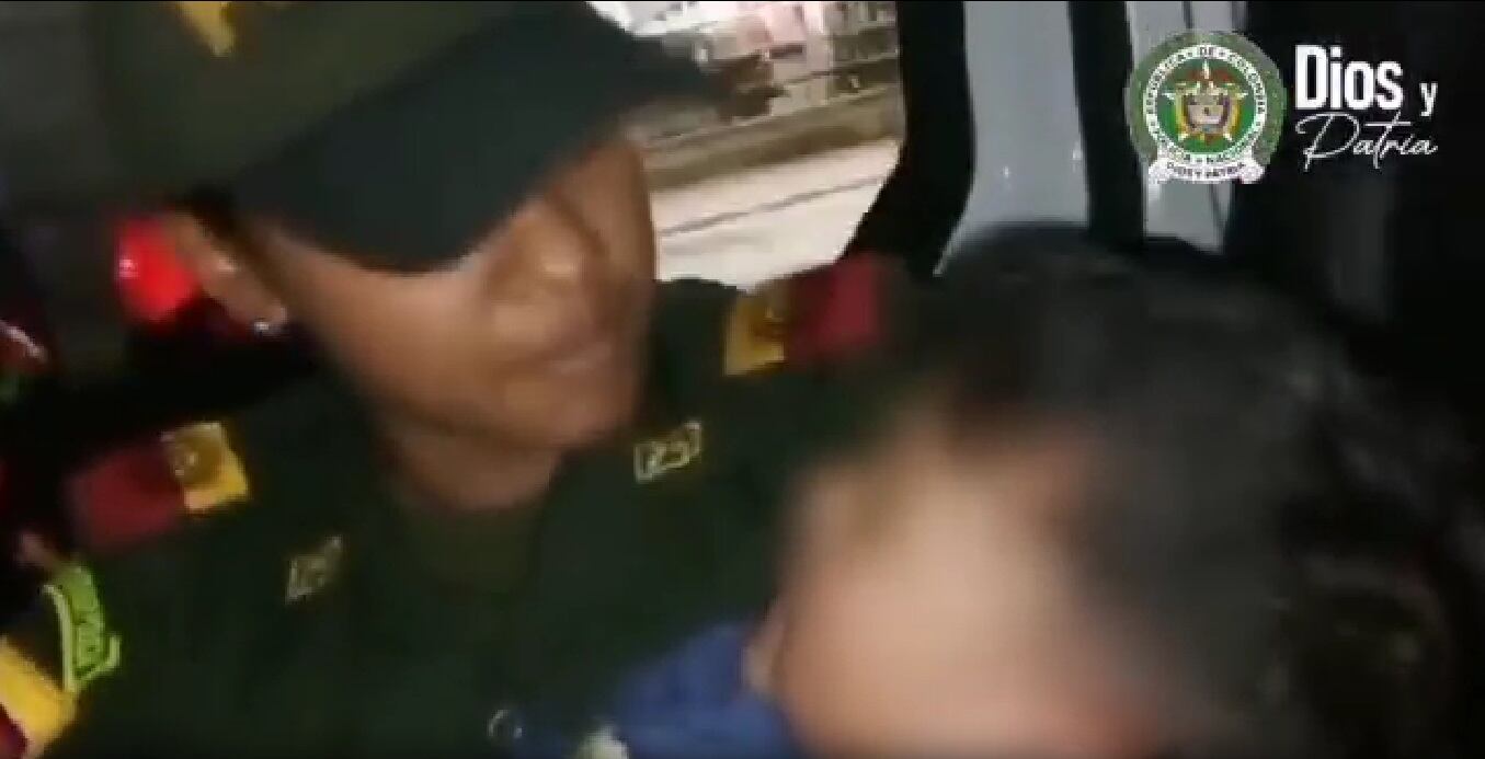 El menor recibió primeros auxilios por parte de la Policía.