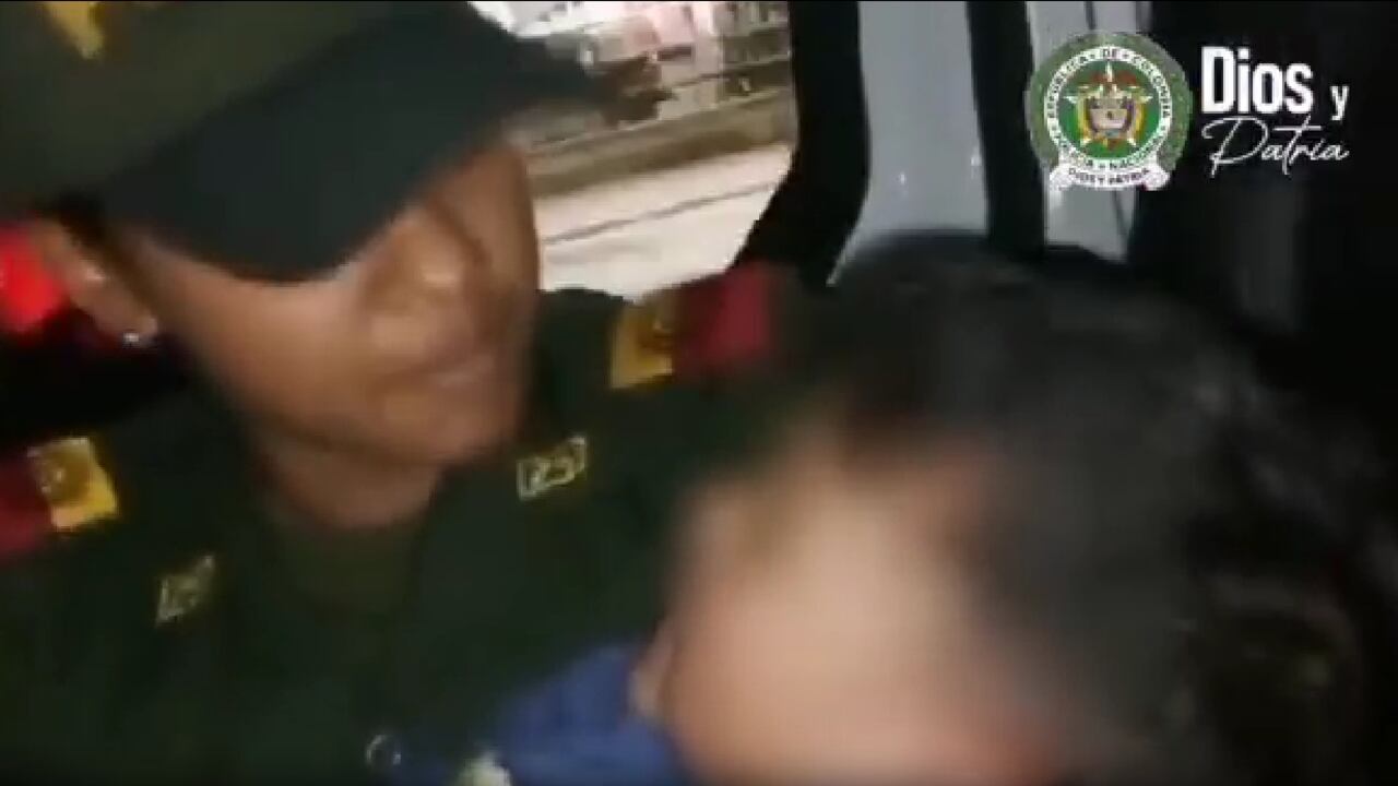 El menor recibió primeros auxilios por parte de la Policía.