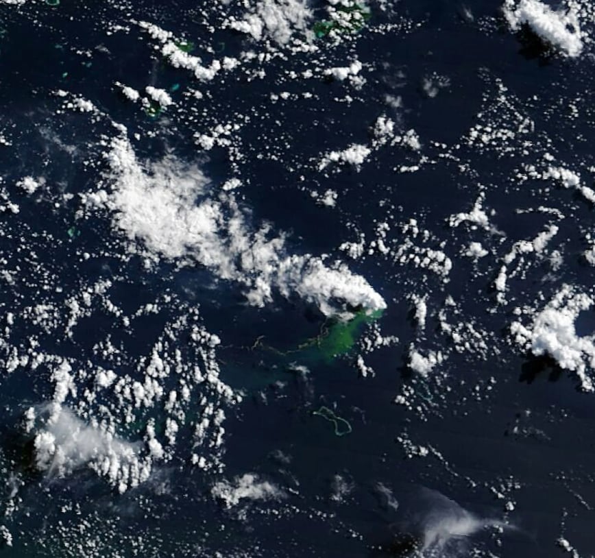 Cómo los satélites descubrieron el intenso calor oculto bajo el océano
