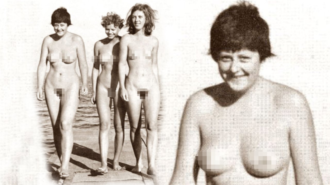 Supuesta foto de Ángela Merkel desnuda en los años setenta.