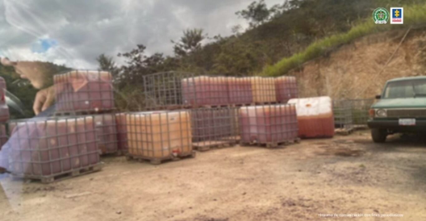 Los señalados estarían detrás del robo de petróleo en departamentos como Santander.