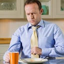 Causas de una digestión lenta con hinchazón.