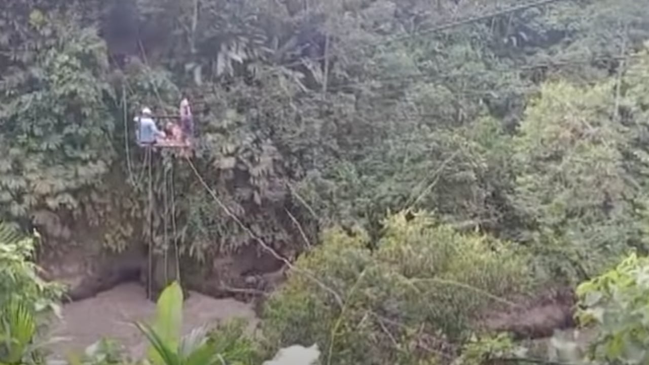 Garrucha usada en el río Sucio, en Dabeiba, donde un niño indígena cayó al afluente.