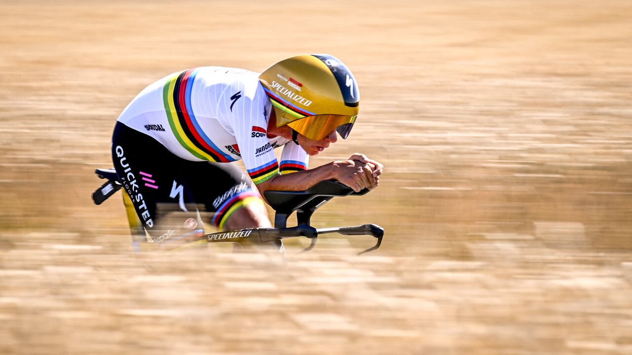 Remco Evenepoel dio cátedra en la contrarreloj individual.