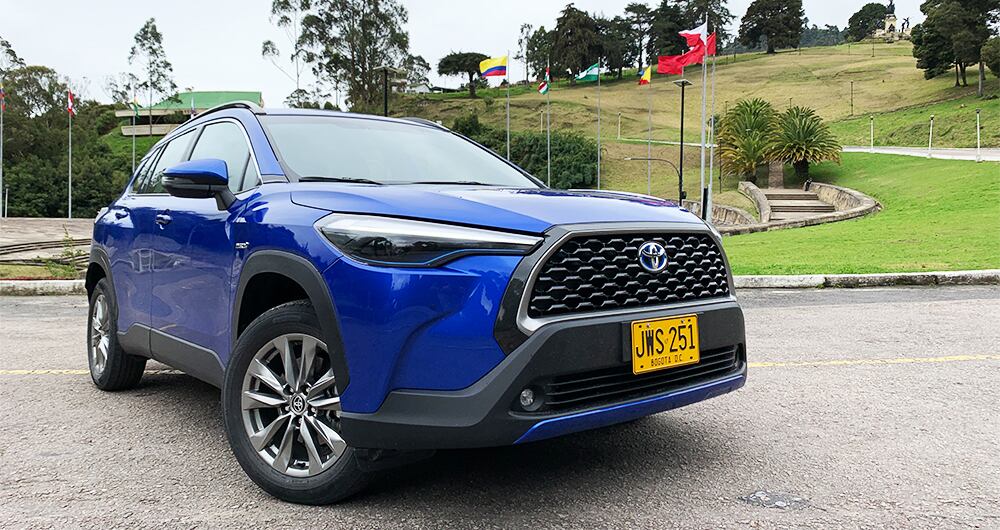 Toyota Corolla Croos versión XEi Hybrid 2021