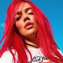 La cantante publicó una serie de fotos sensuales para promocionar su nueva canción. Foto: Instagram @karolg.