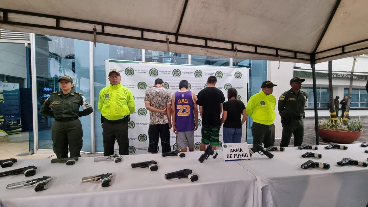 Más de 35 allanamientos realizaron las autoridades para desarticular a las redes de microtráfico en Cali.