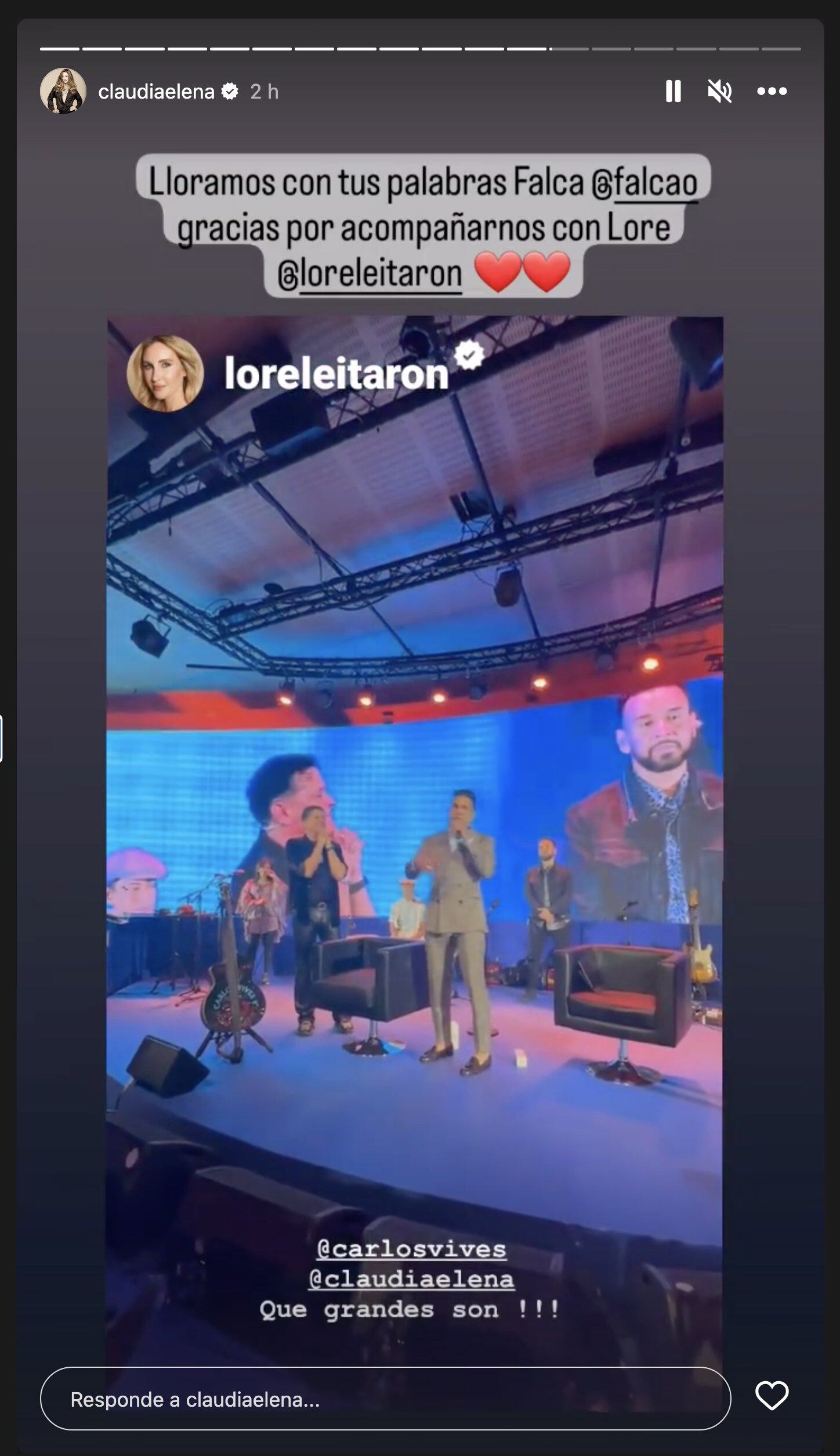 Radamel Falcao García dedicándole un emotivo discurso a Carlos Vives.