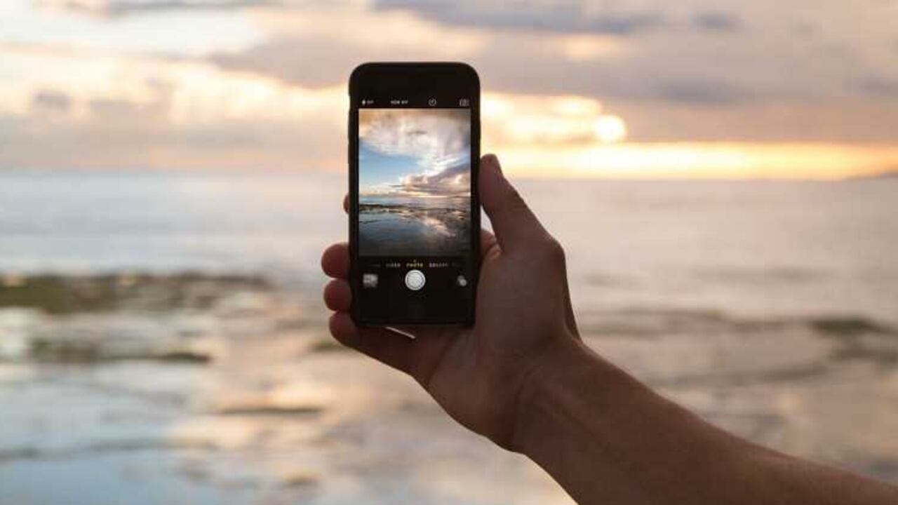 La cápsula se podrá abrir sólo en la fecha indicada y allí se podrán guardar fotos, audios o videos con todo un testimonio del pasado.