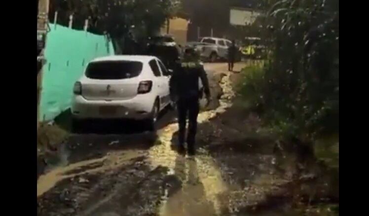 El alcalde de Rionegro, Jorge Rivas, rechazó este hecho a través de su cuenta de X y mostró preocupación ante la serie de hechos violentos que se vienen registrando en su localidad