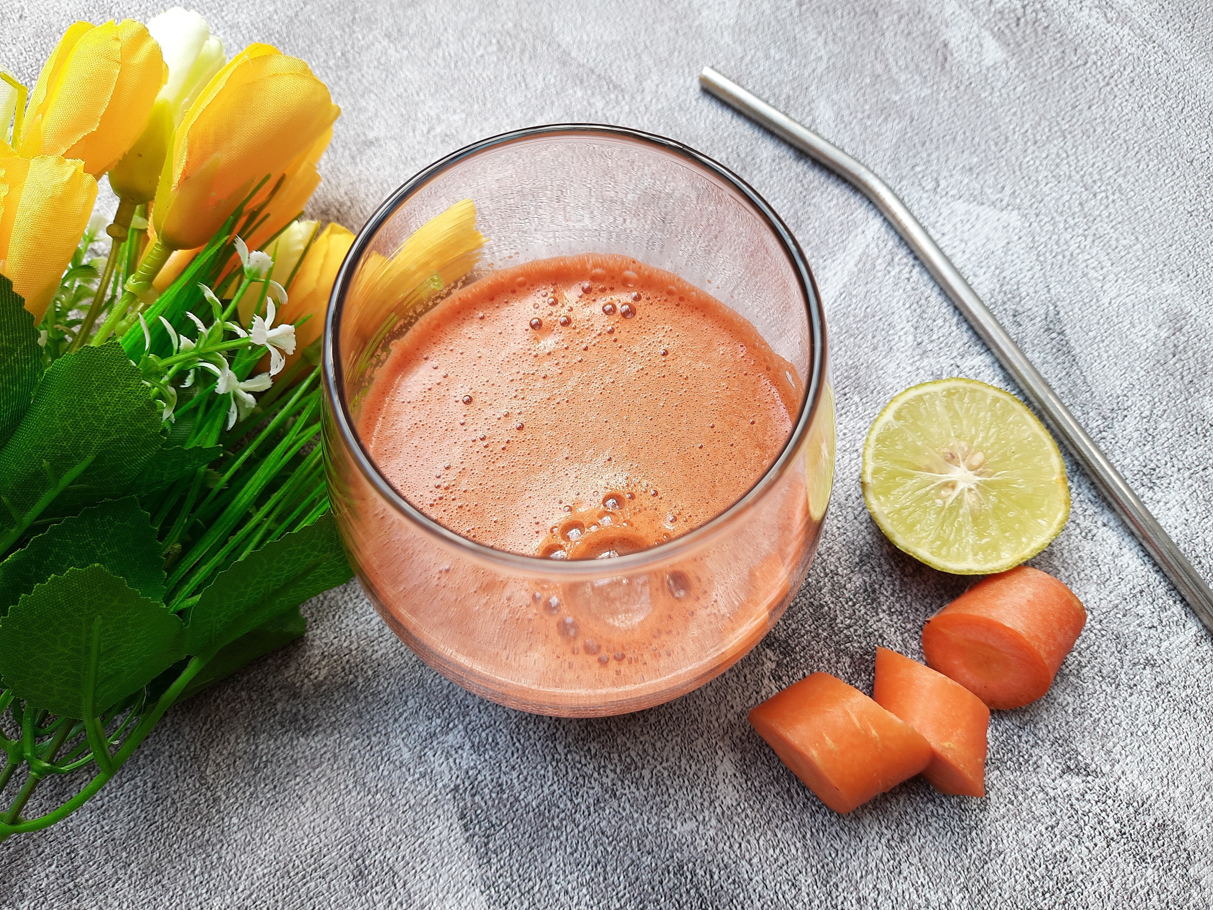 Tanto la zanahoria como el limón tiene un efecto diurético.