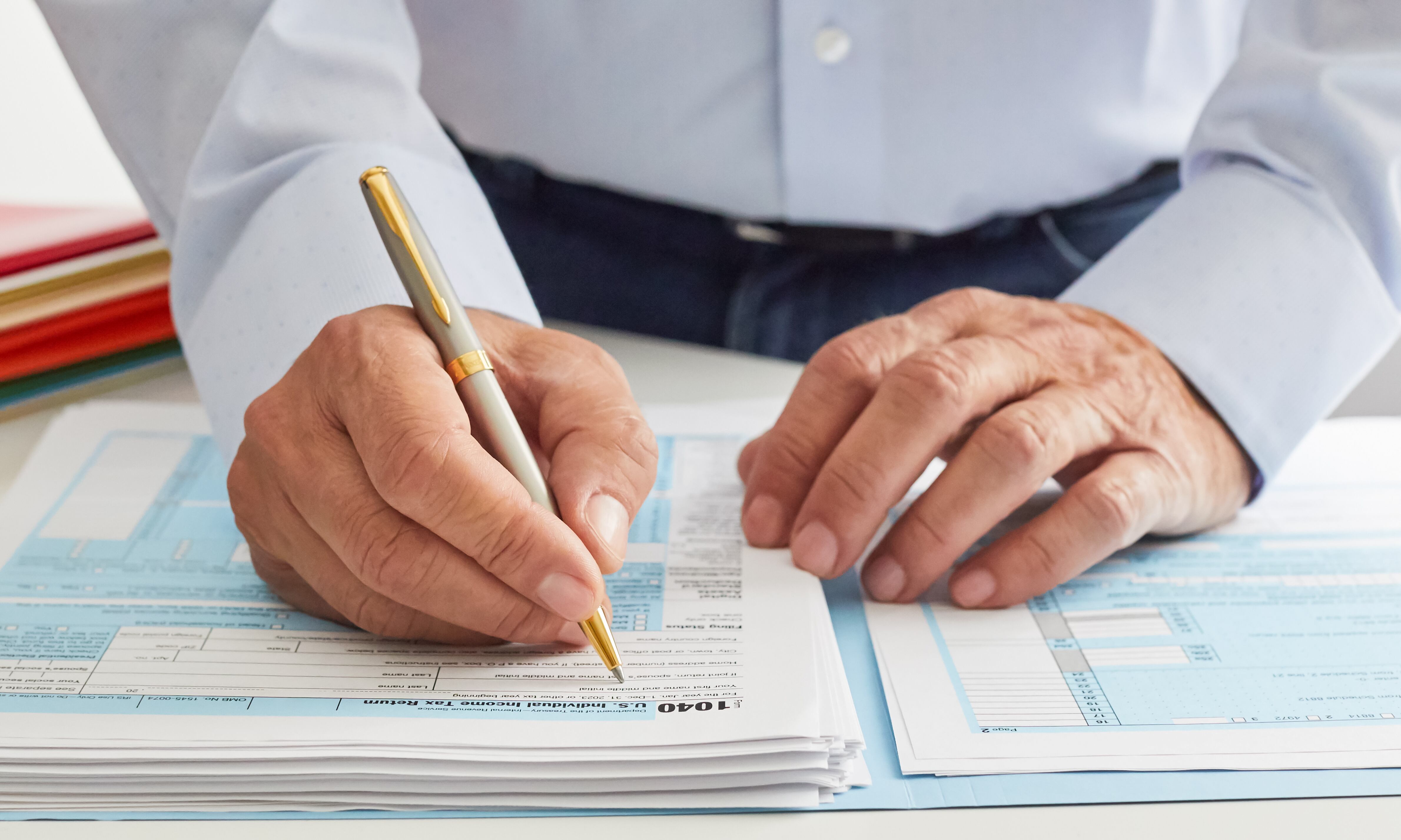 El IRS instó a los preparadores de impuestos en EE. UU. a renovar su número PTIN antes del 31 de diciembre para evitar sanciones y poder ejercer en 2026.