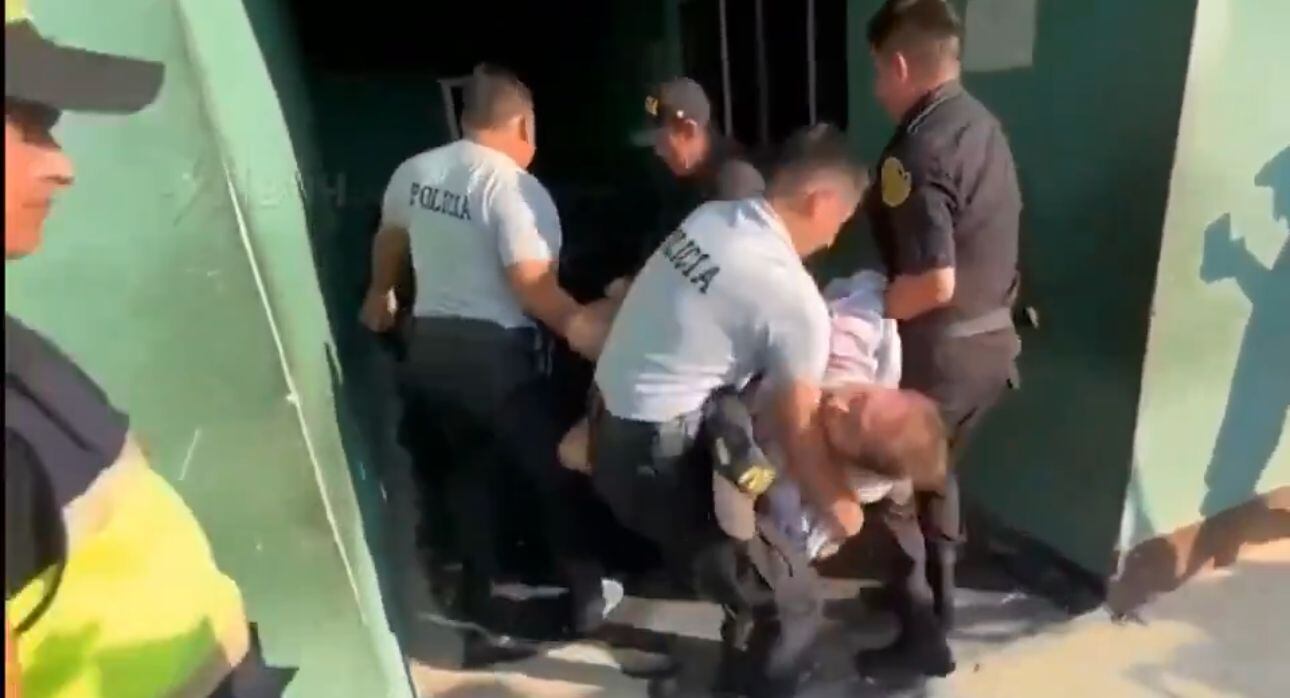 La policía detuvo al ucraniano después de cometer el crímen