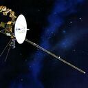 Esta representación generada por computador proporcionada por la NASA muestra a la nave espacial Voyager 1.