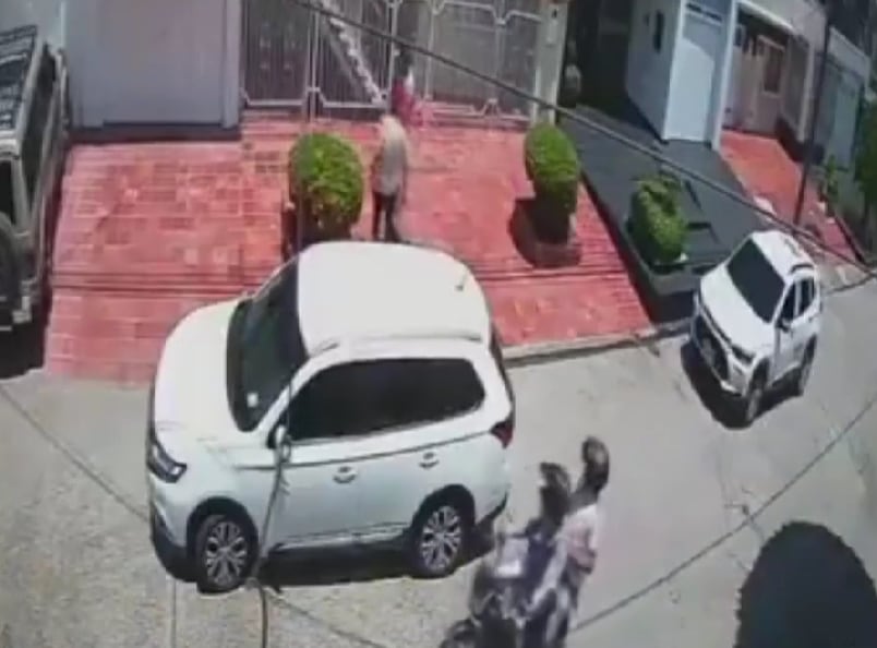 La víctima llegaba su vivienda cuando ocurrió el atraco.