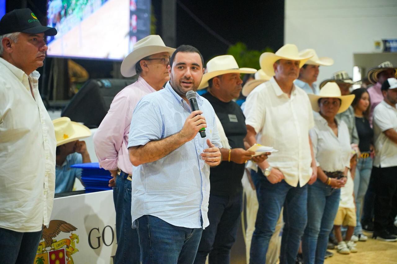 Yamil Arana, gobernador de Bolívar.