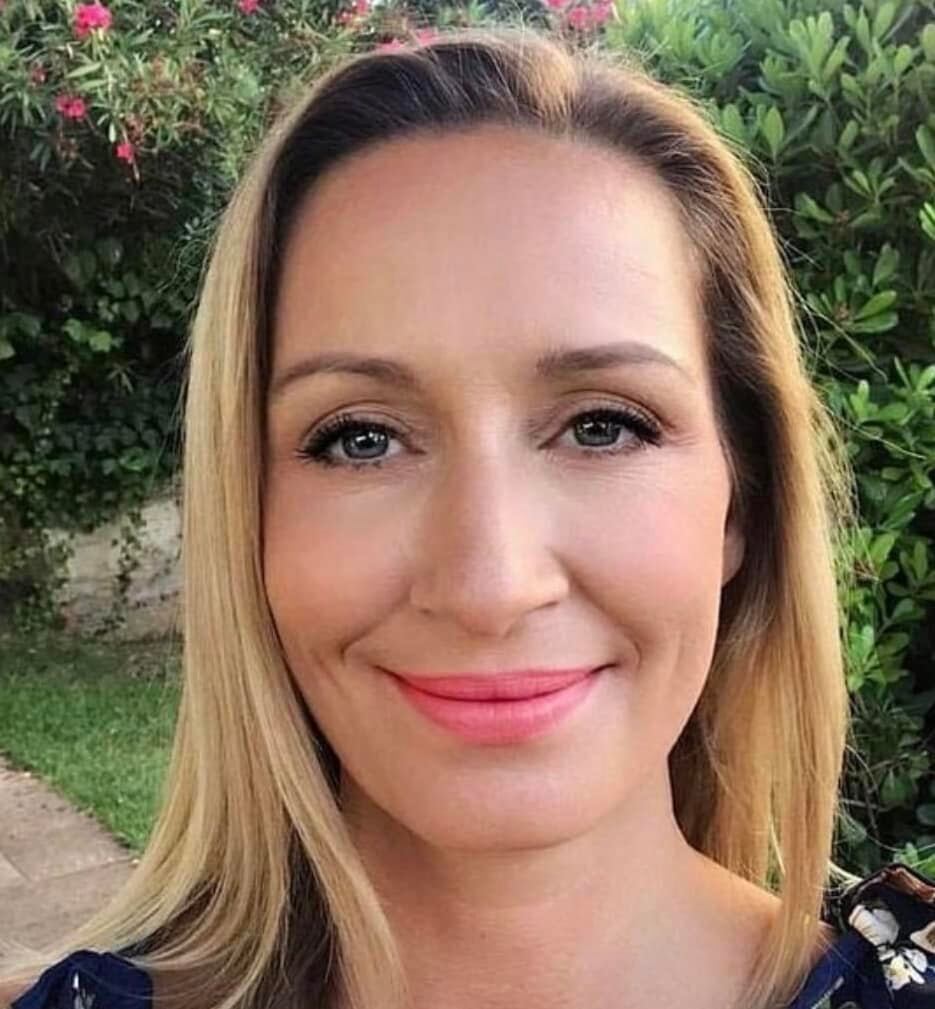 Su mascota y su celular fueron encontrados al lado de una banca.