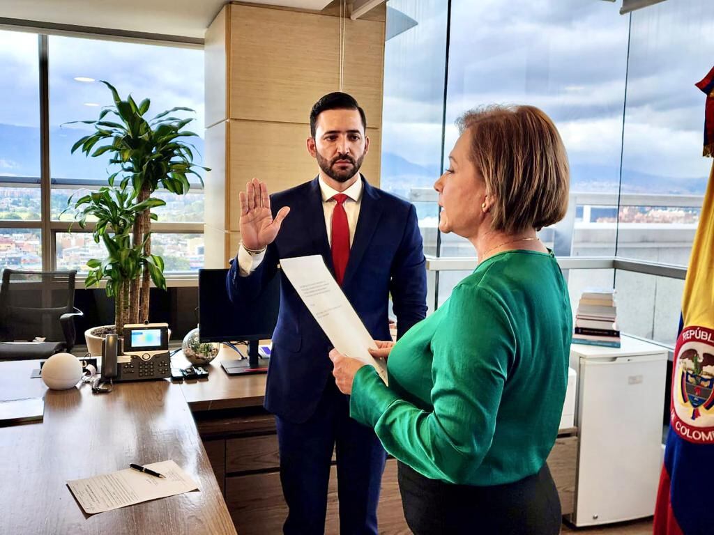 Carlos Mario Zuluaga asume como nuevo contralor general de la República