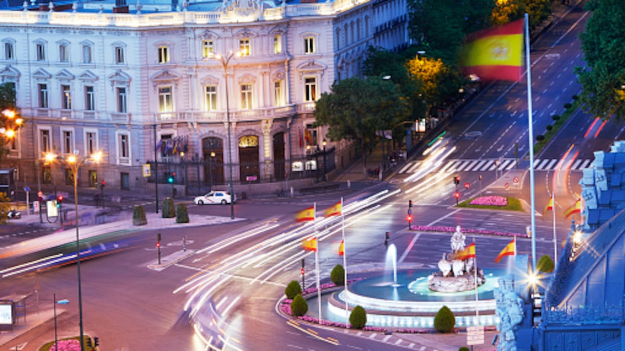 En España fueron abiertas 300 vacantes para estudiantes colombianos que quieran hacer sus prácticas pagas en ese país.