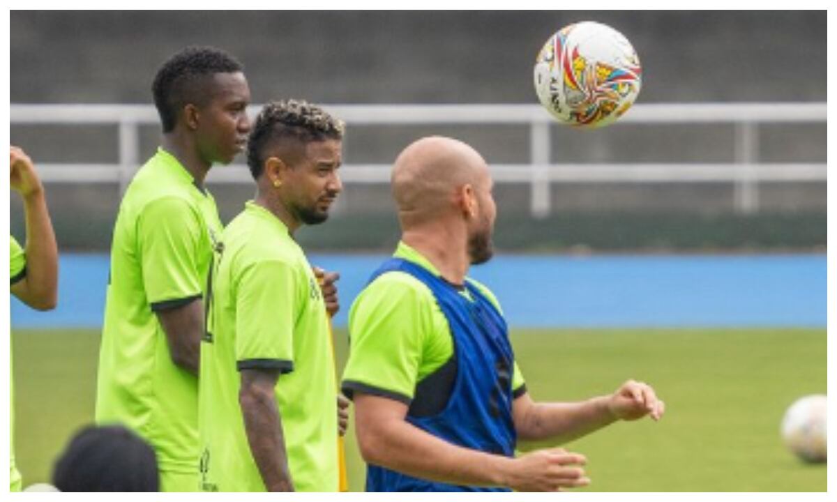 Yesus Cabrera sufrió una rotura del ligamento cruzado anterior y del retináculo medial de su rodilla derecha.