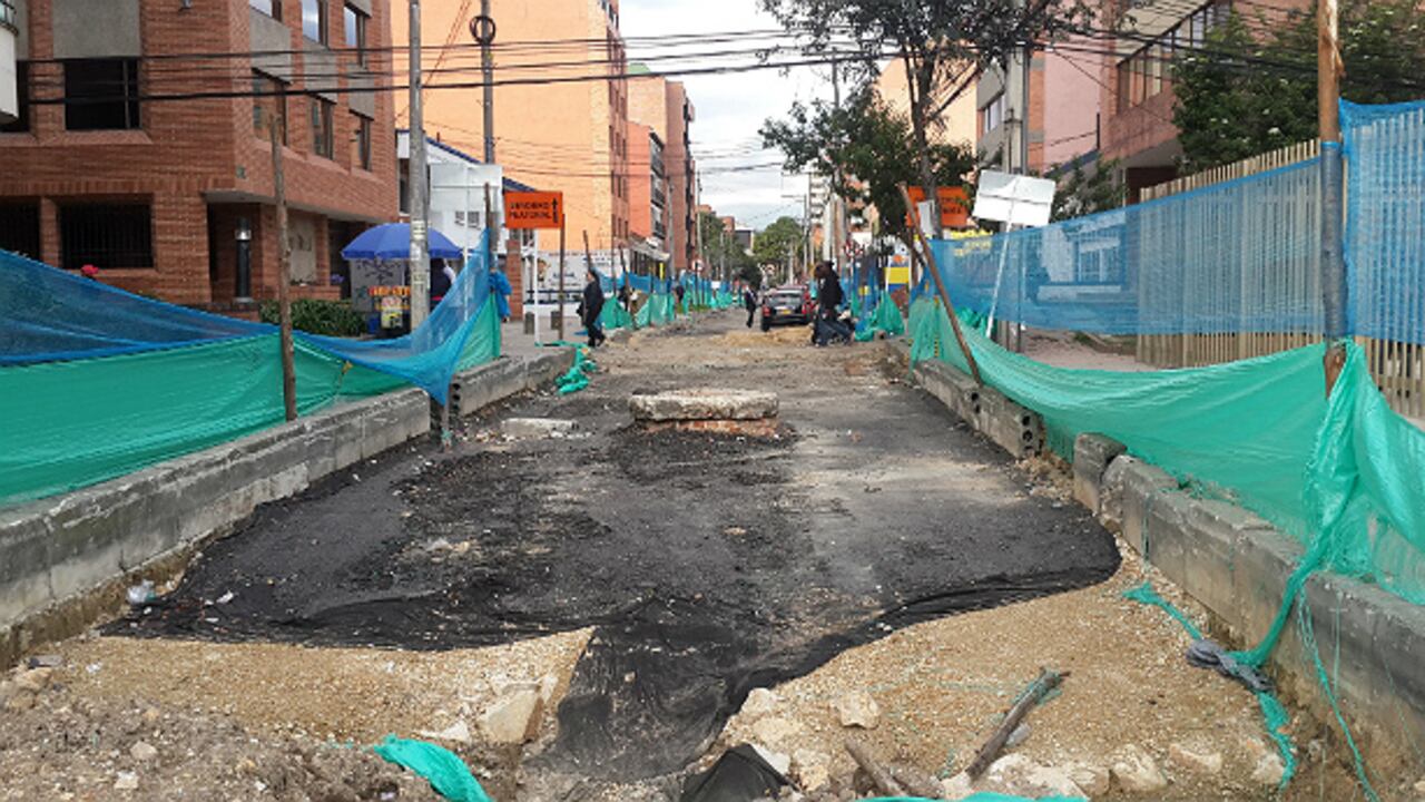 La Contraloría Distrital tiene un informe que hace referencia a 50 obras inconclusas, que compromete recursos públicos por cerca de 1.158 millones de pesos.
