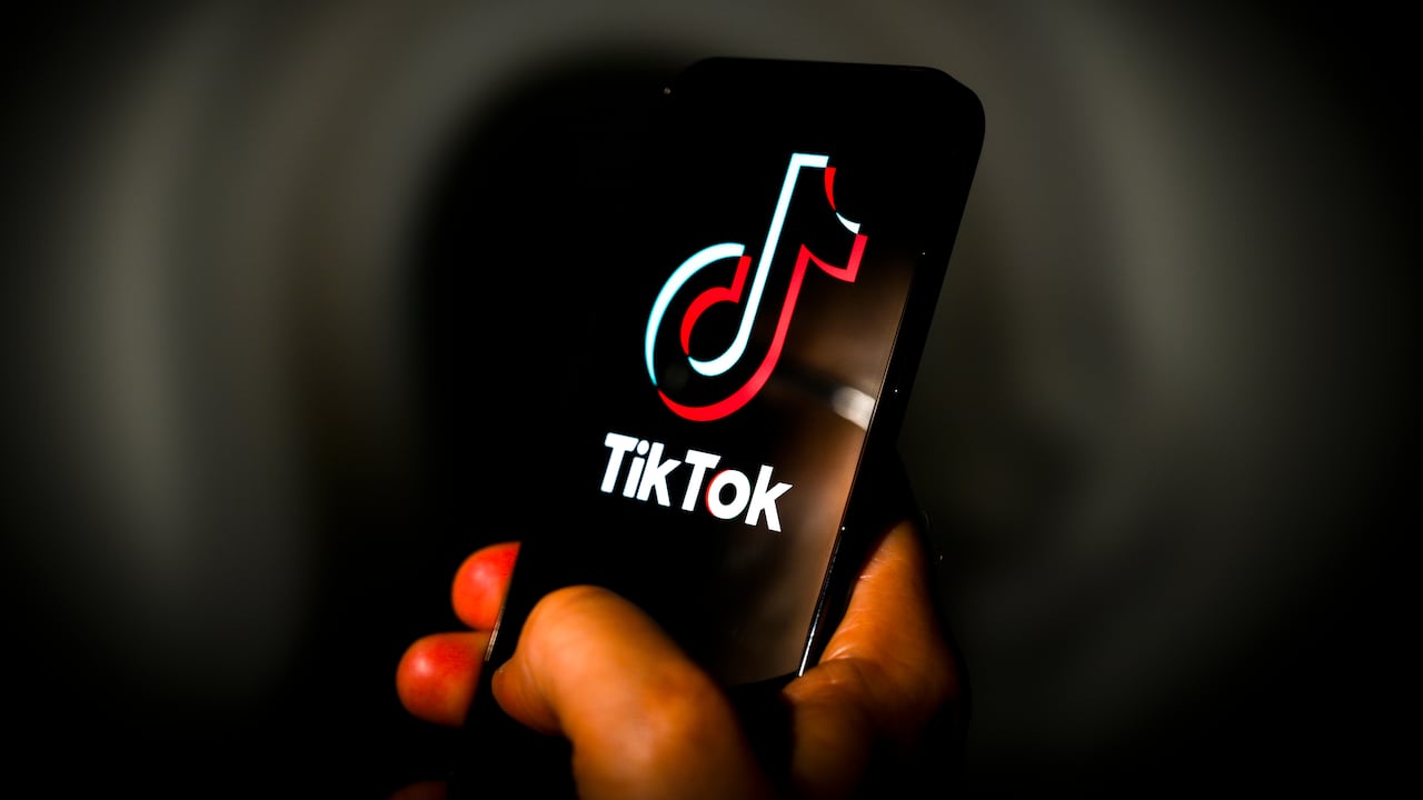 TikTok es una plataforma digital que se popularizó durante la pandemia.