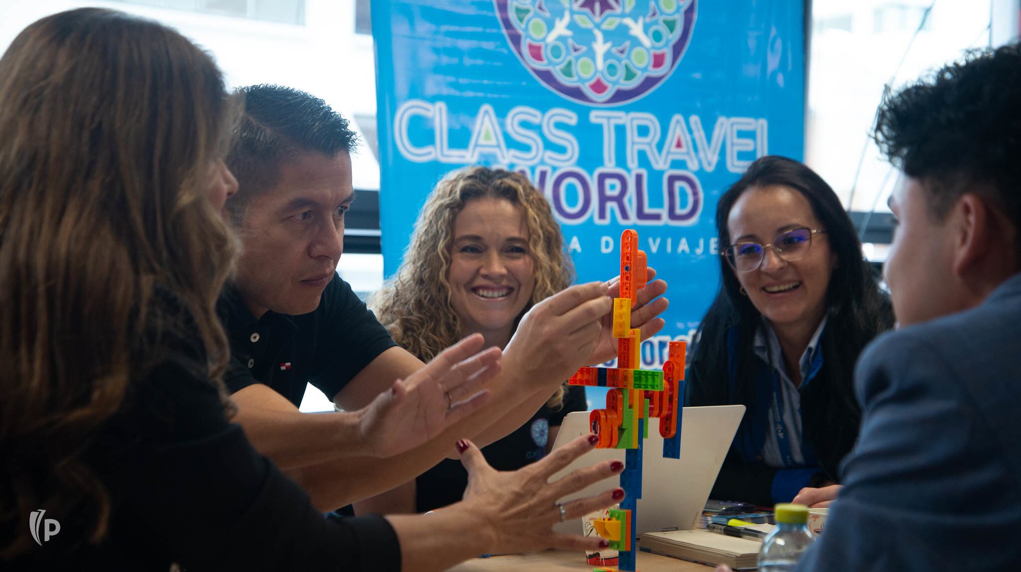 Con un modelo flexible, adaptado a las realidades del país, el Poli ha democratizado el acceso universitario, particularmente entre quienes han estado históricamente al margen del sistema educativo