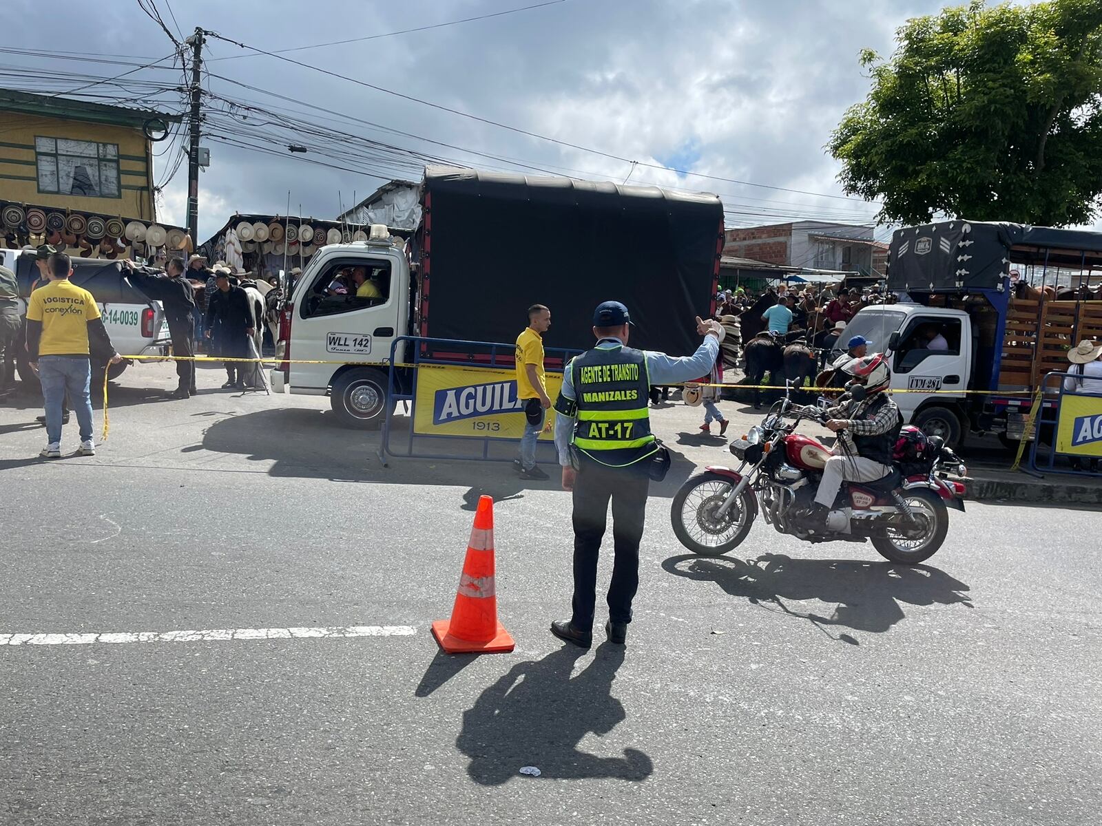 Piden a la ciudadanía dejar los carros en las casas y utilizar el transporte público