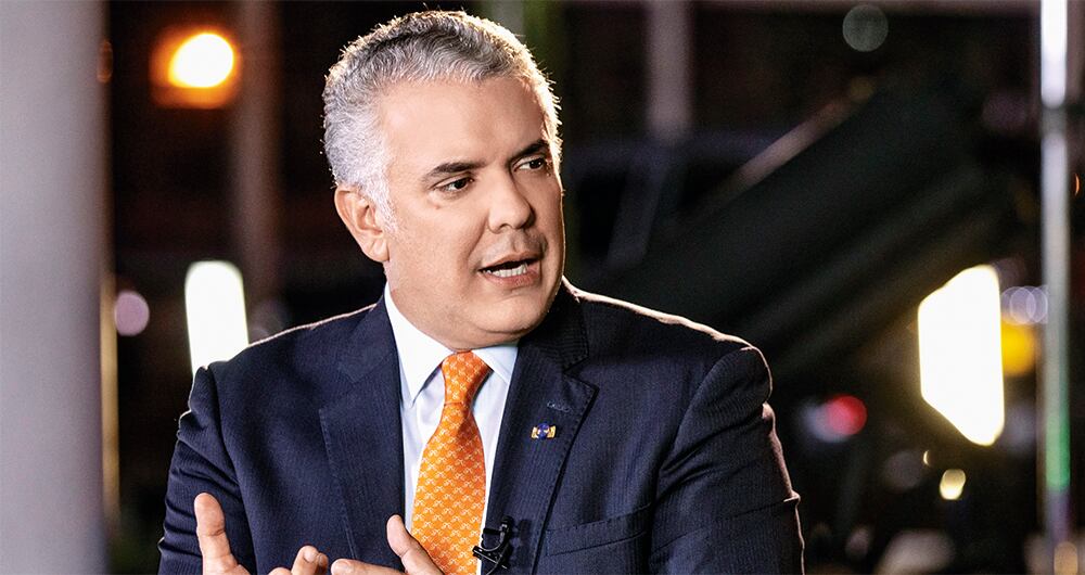 Iván Duque ordenó que las armas traumáticas o de fogueo tuvieran la misma reglamentación que las de fuego.