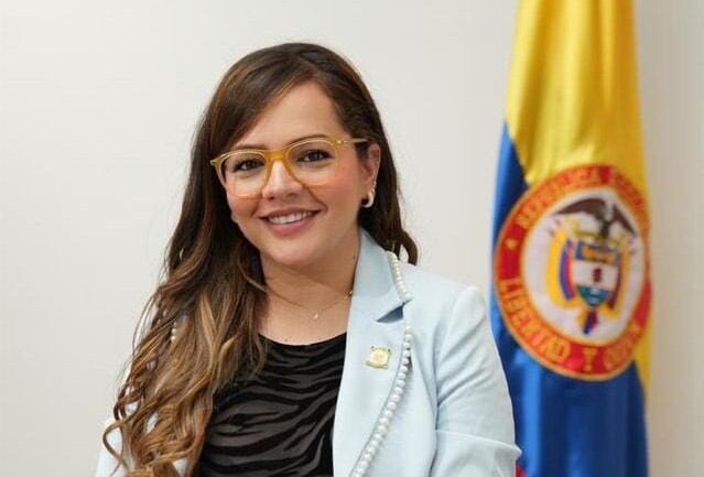 La representante a la Cámara Luz Pastrana.